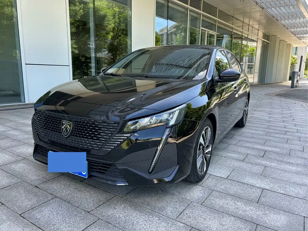 Купить Peugeot 408