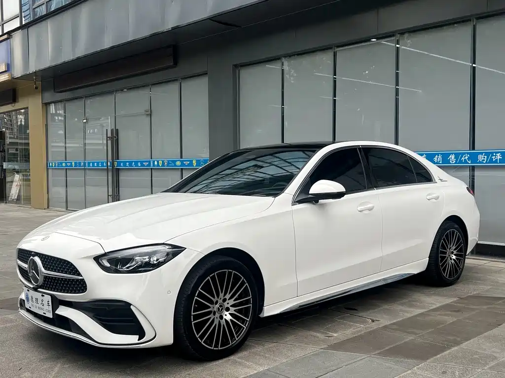 Mercedes-Benz C-Class — миниатюра 2