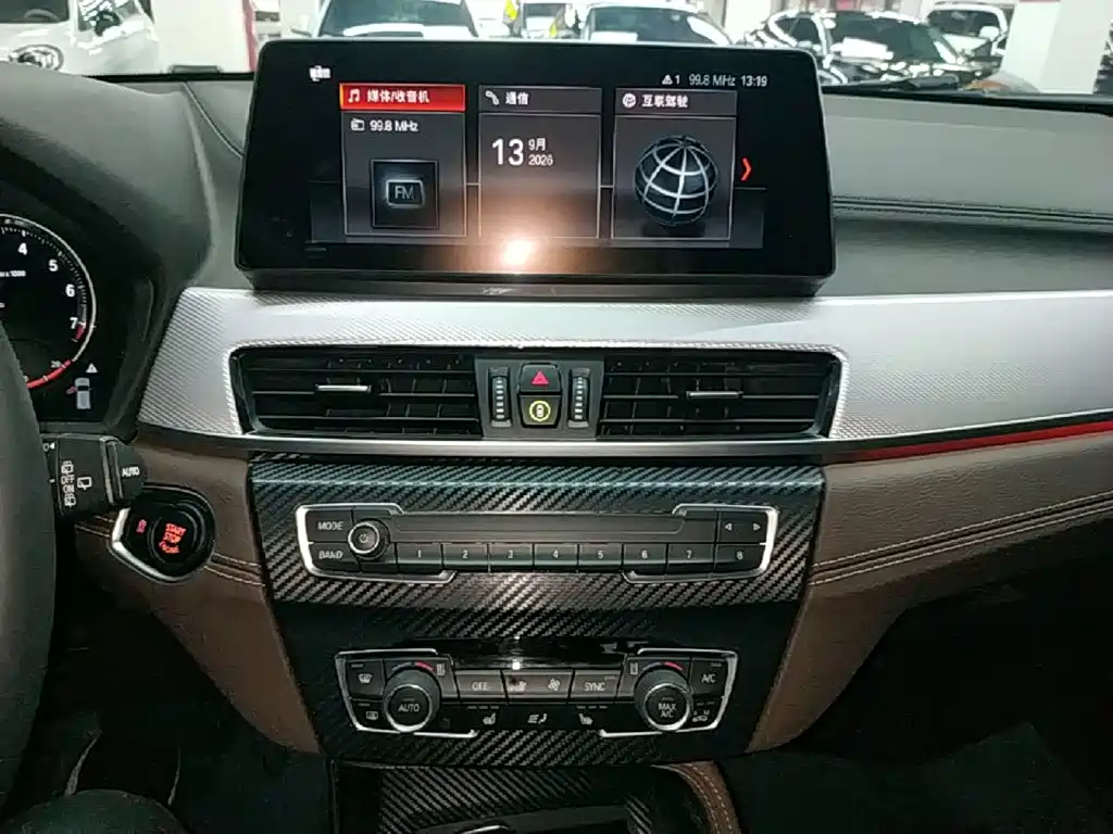 BMW X2 — миниатюра 13