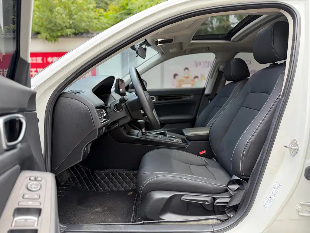 Honda Civic — миниатюра 12