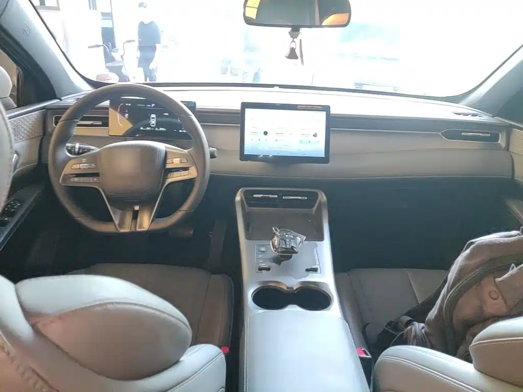 BYD Qin PLUS — миниатюра 10