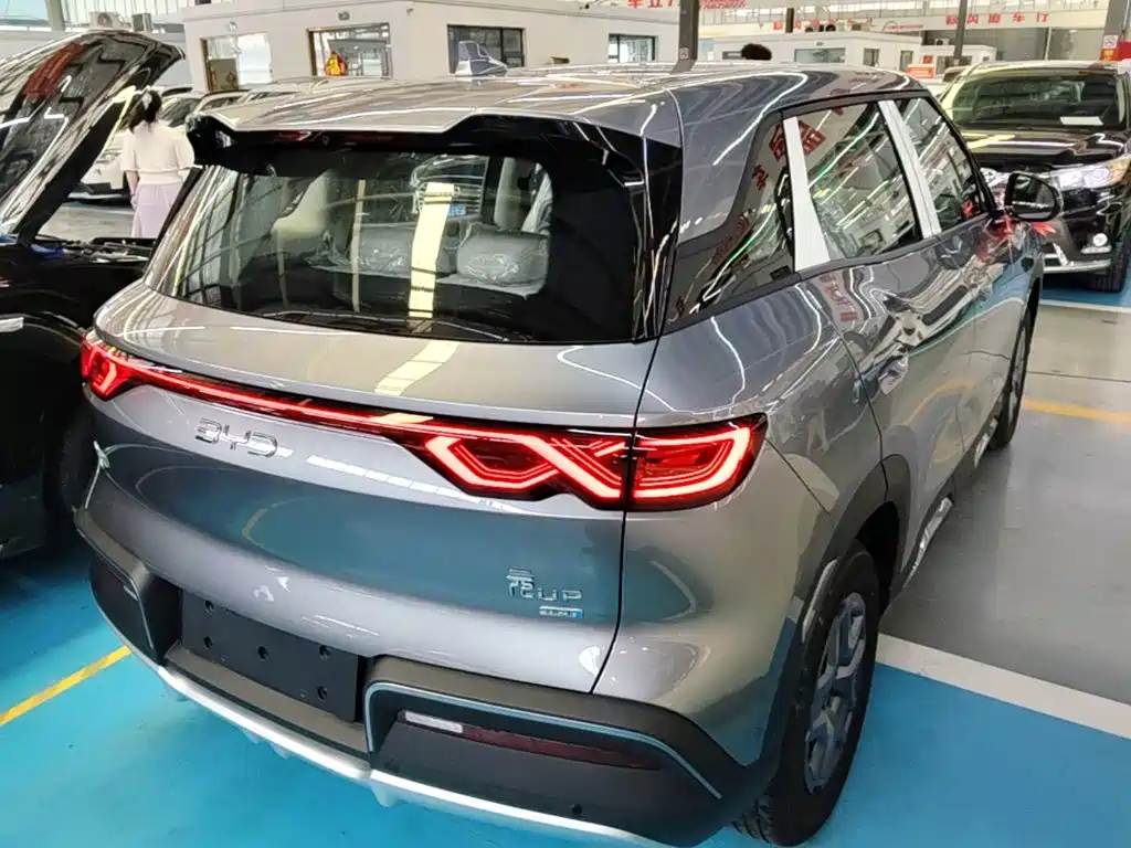 BYD Yuan UP — миниатюра 7