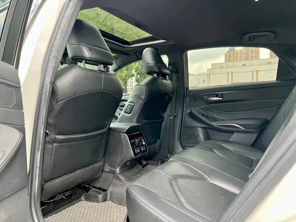 Toyota Avalon — миниатюра 7