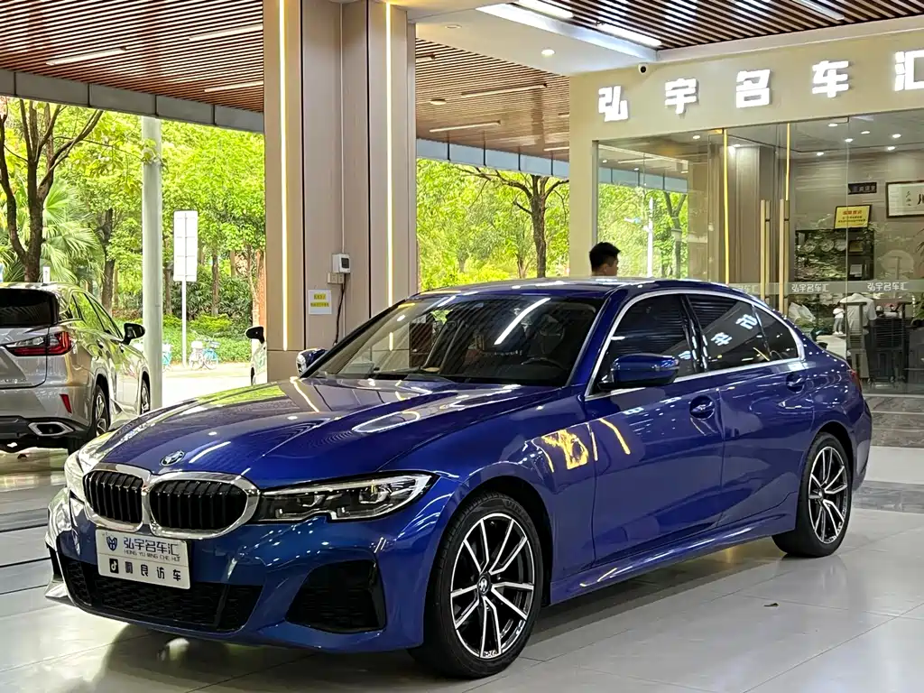 BMW 3 Series 2022