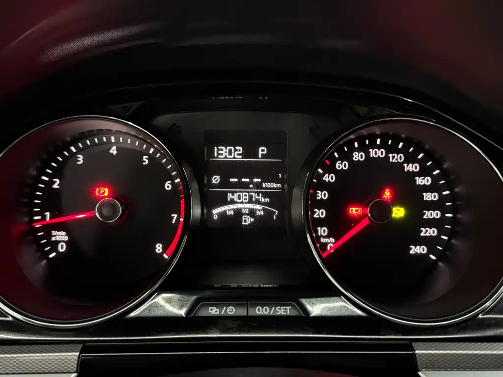 Volkswagen Bora 2018 1.5L AT Comfort