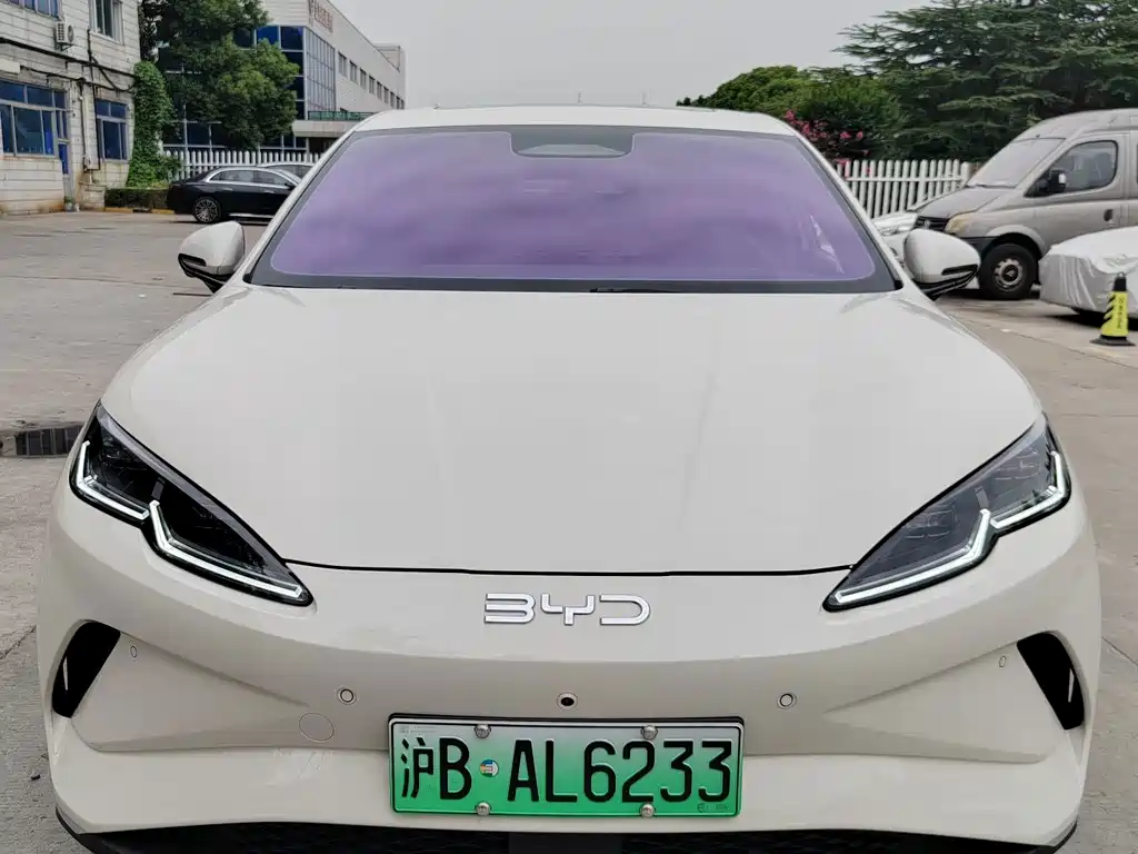 BYD Seal 06