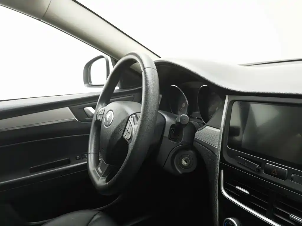 Bestune B30 — миниатюра 22