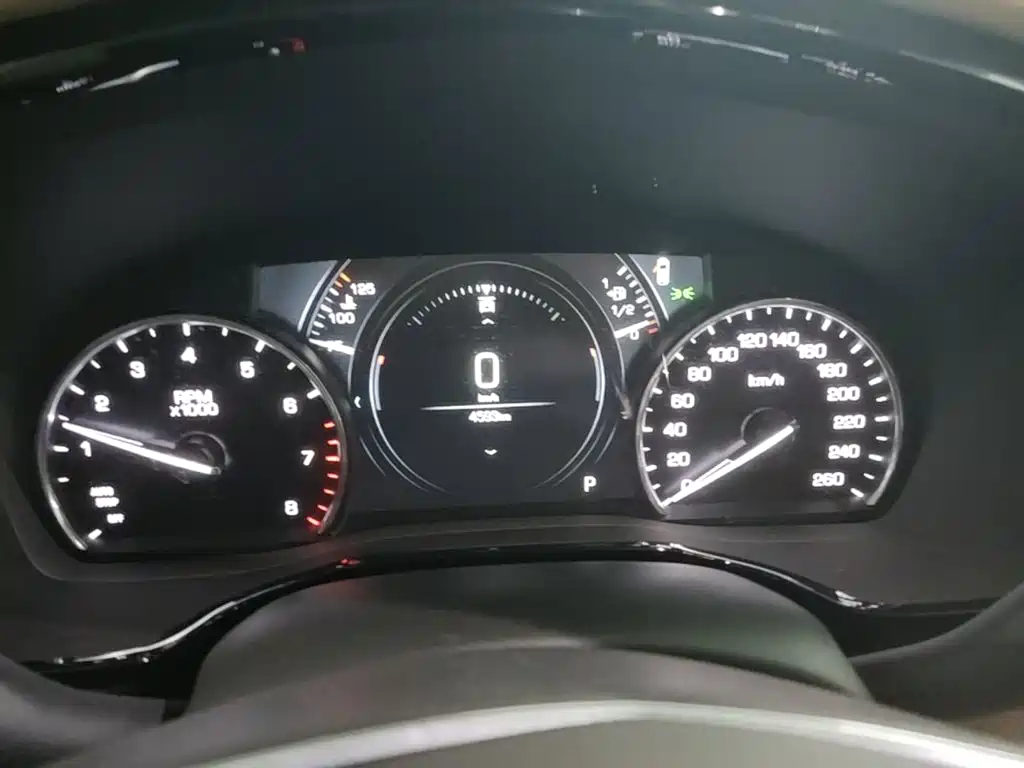 Cadillac XT5 — миниатюра 12