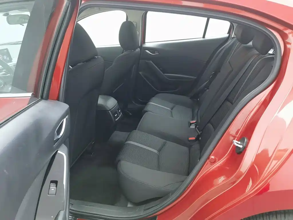 Mazda 3 Axela — миниатюра 15
