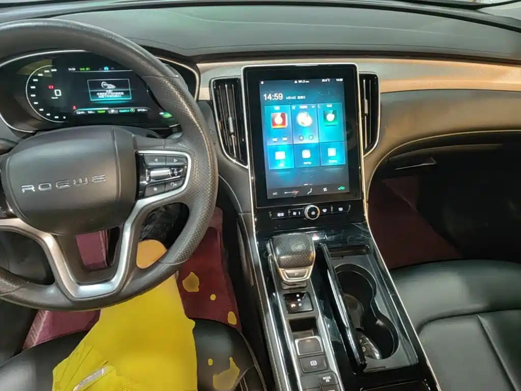 Roewe i6 MAX New Energy — миниатюра 10