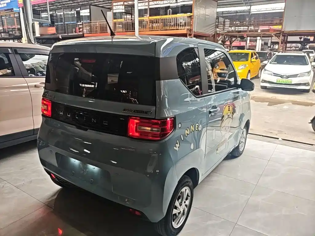 Wuling MINIEV — миниатюра 7