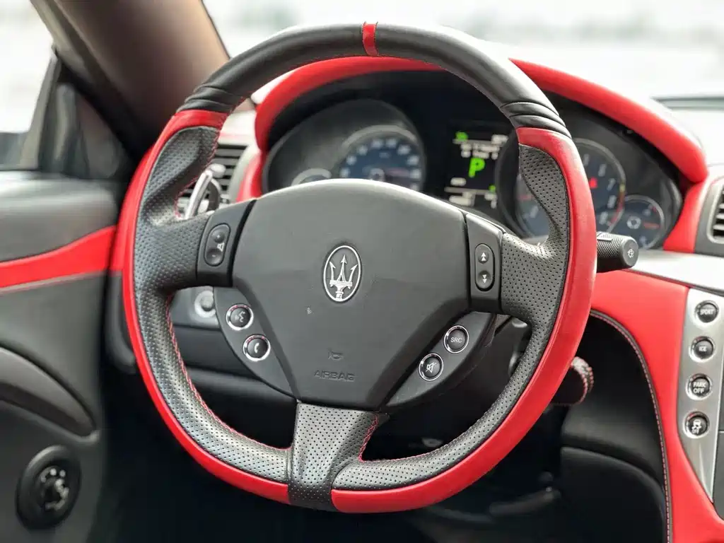 Maserati GranTurismo — миниатюра 15