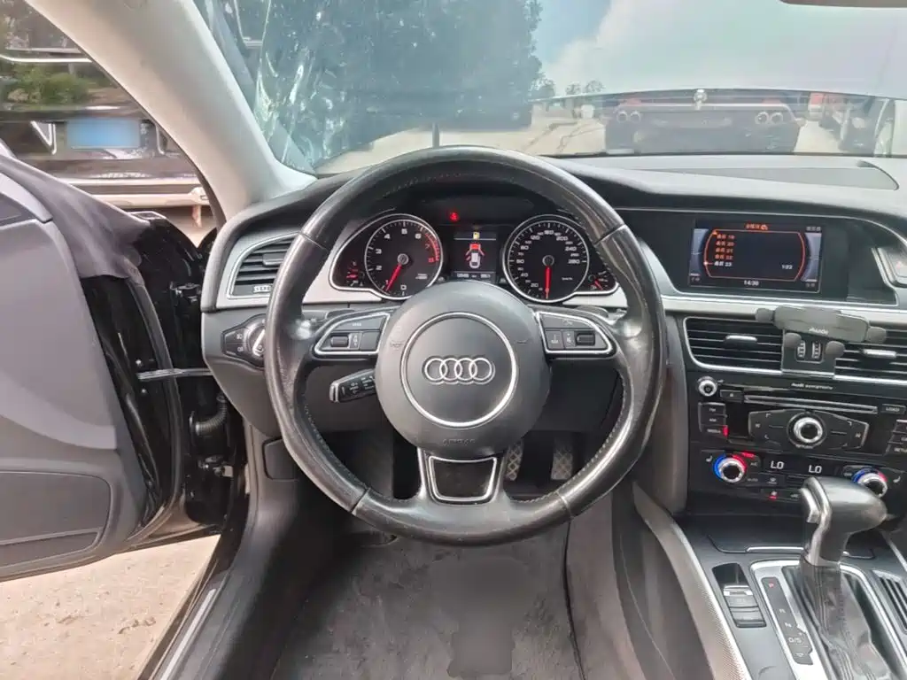 Audi A5 (Import) — миниатюра 11