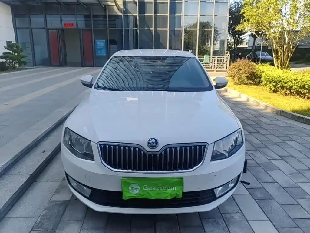 Skoda Octavia — миниатюра 3