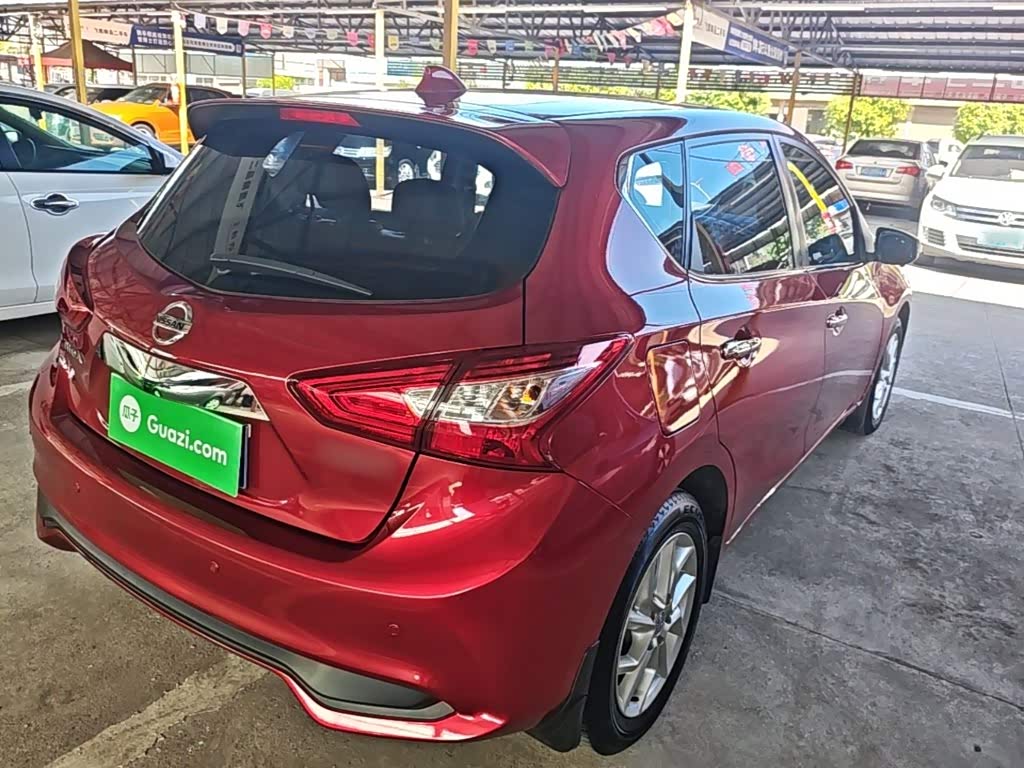Nissan Tiida 1.6 л 2022 г. красный/фиолетовый, пробег 27799 км