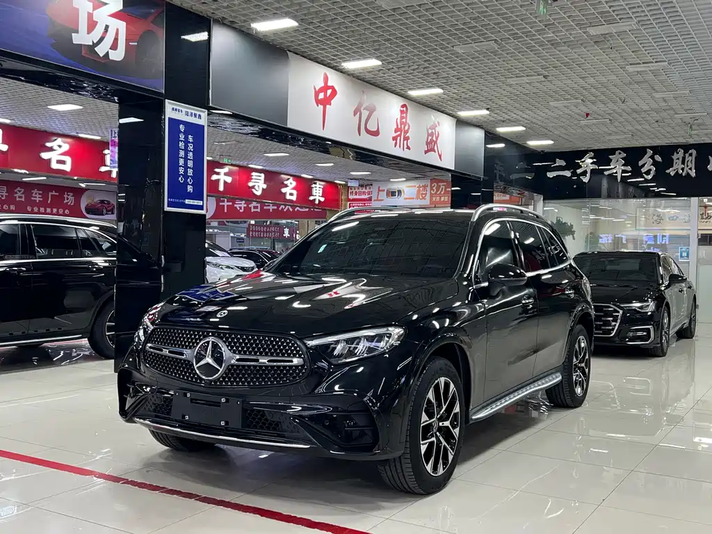 Mercedes-Benz GLC 2024