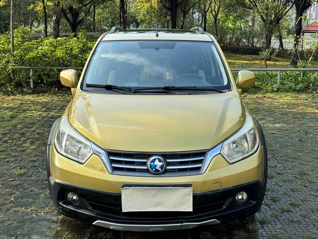 Venucia R50X 2013 1.6L AT
