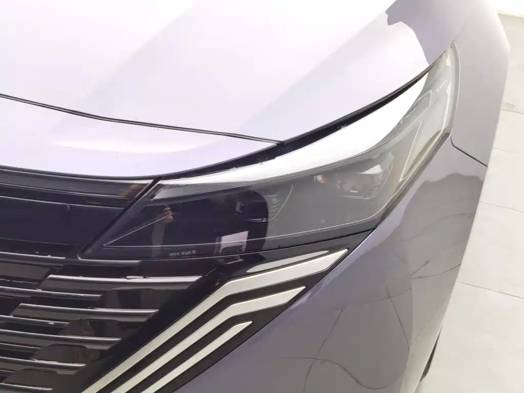 Nissan Teana — миниатюра 7