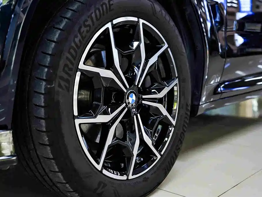 BMW X3 — миниатюра 13