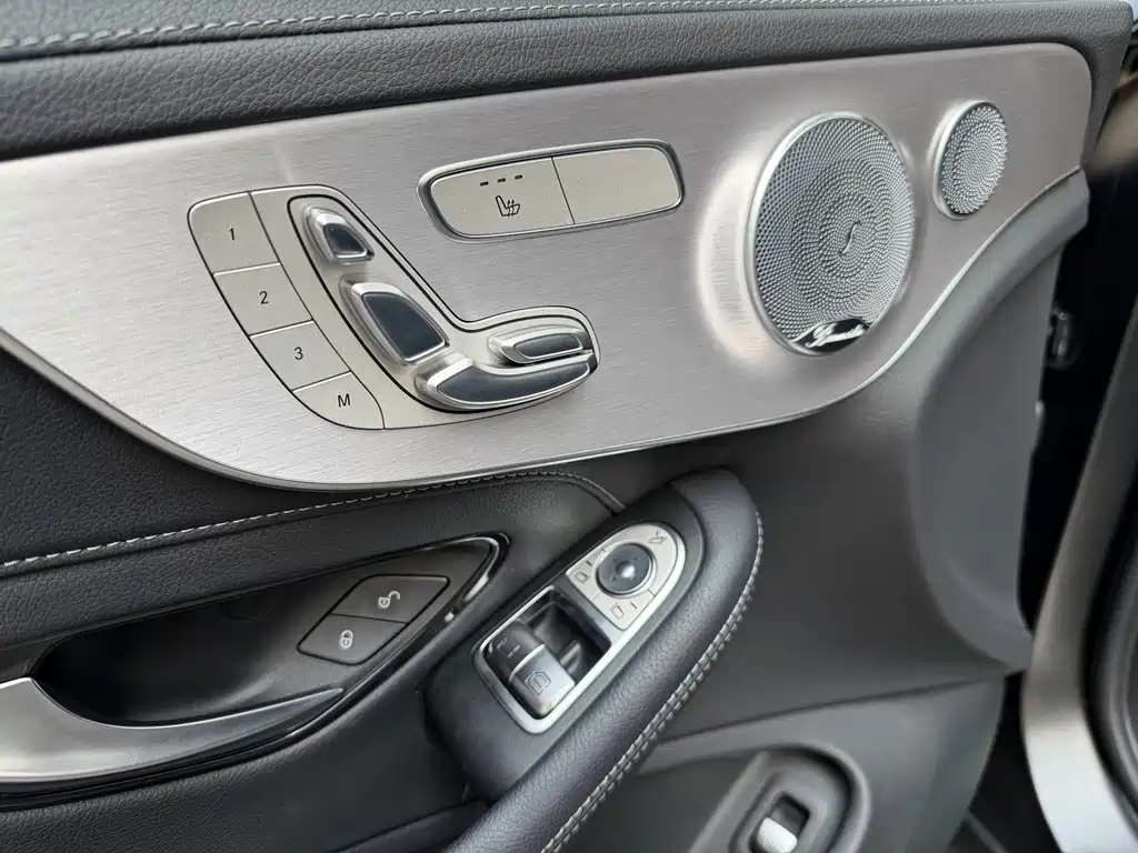 Mercedes-Benz C-Class AMG — миниатюра 16