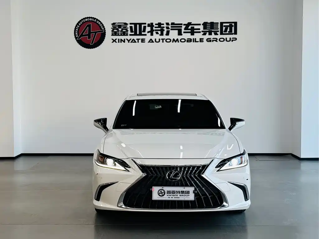 Lexus ES — миниатюра 3