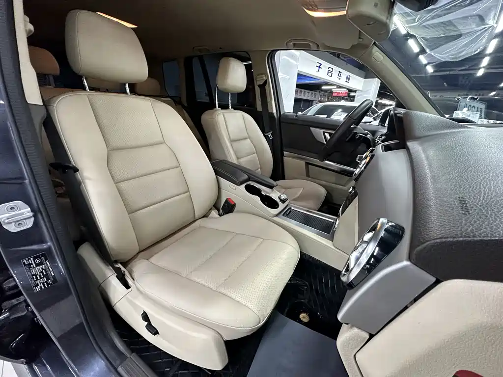 Mercedes-Benz GLK-Class — миниатюра 13