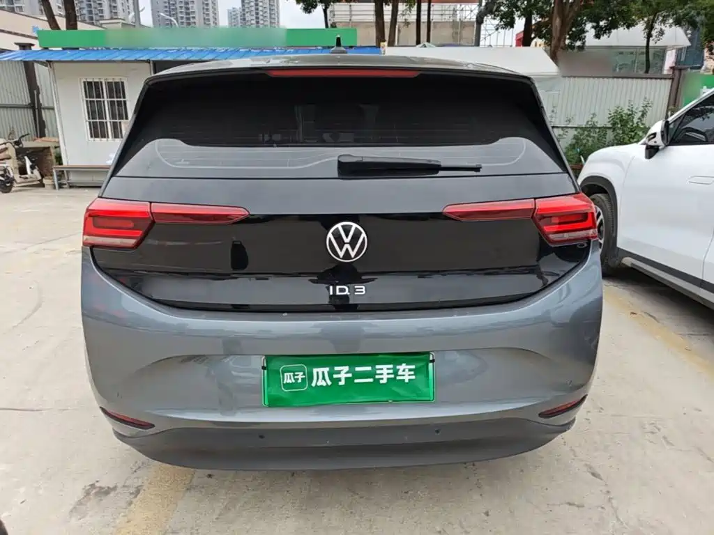 Volkswagen ID.3 — миниатюра 6