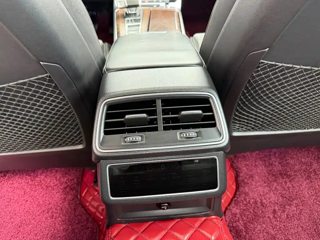 Audi A6L — миниатюра 9