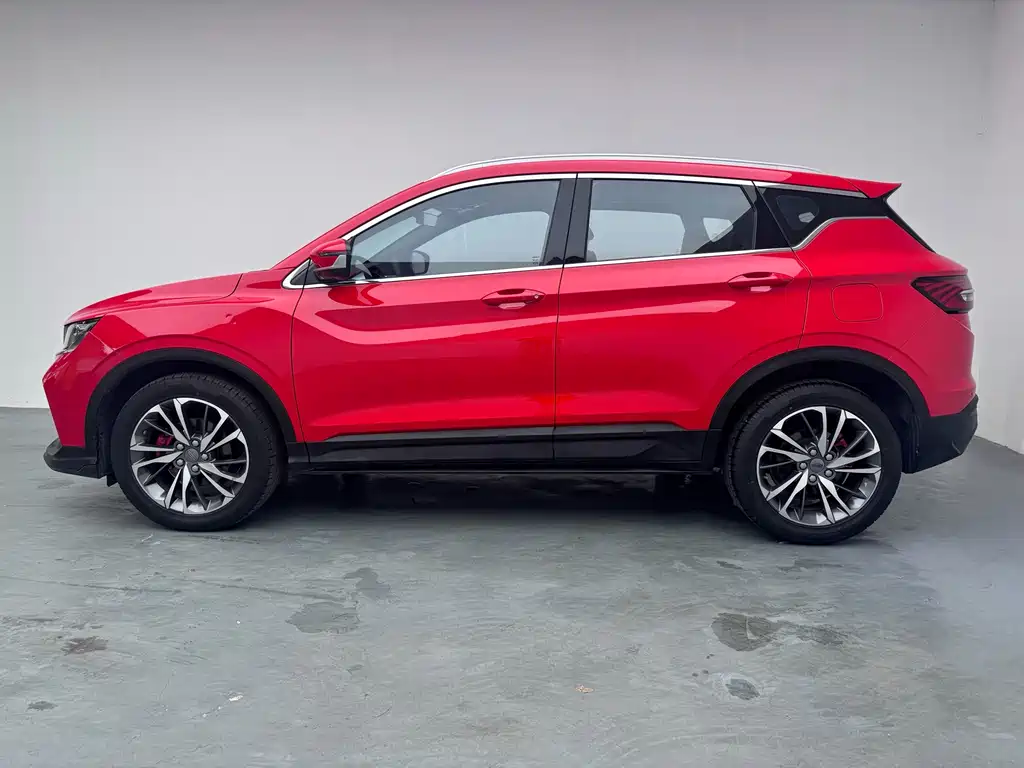 Geely Binyue — миниатюра 20