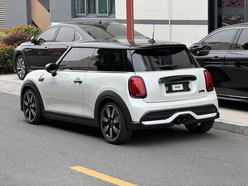 MINI Mini — миниатюра 5
