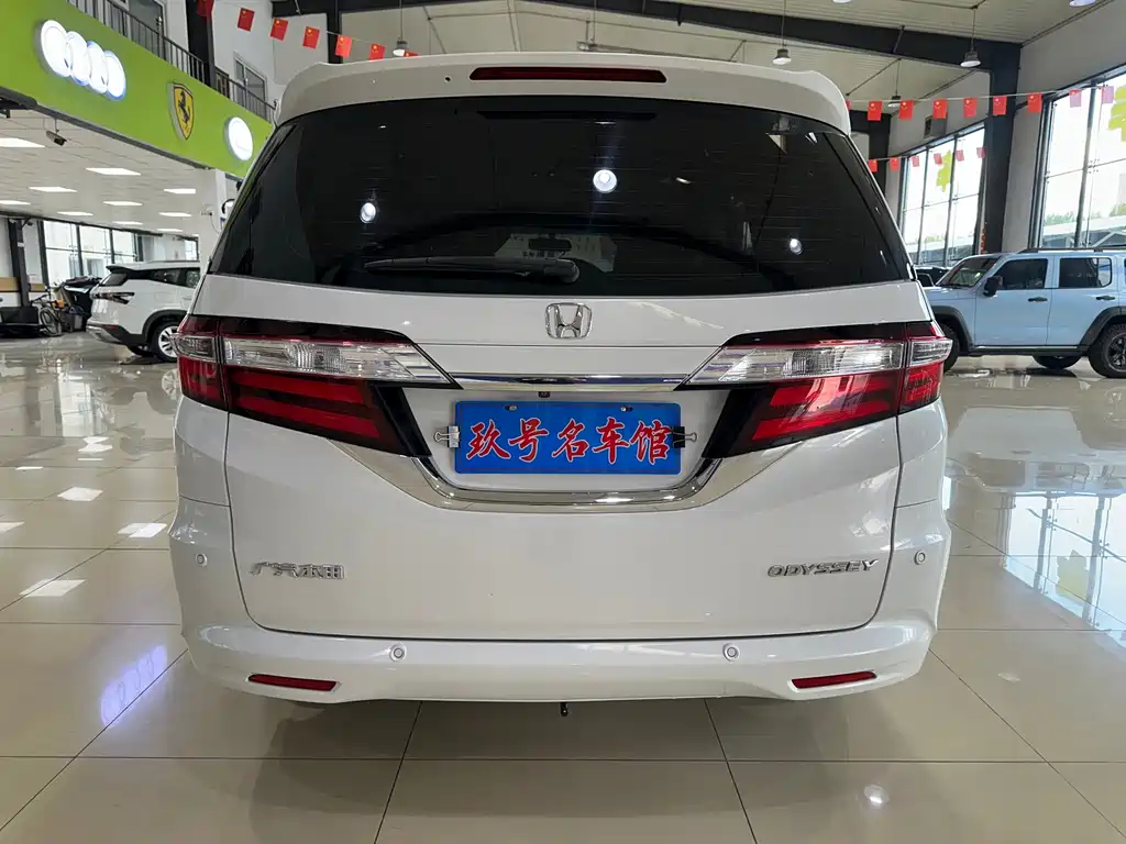 Honda Odyssey — миниатюра 7