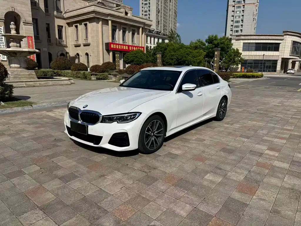 BMW 3 Series 2021