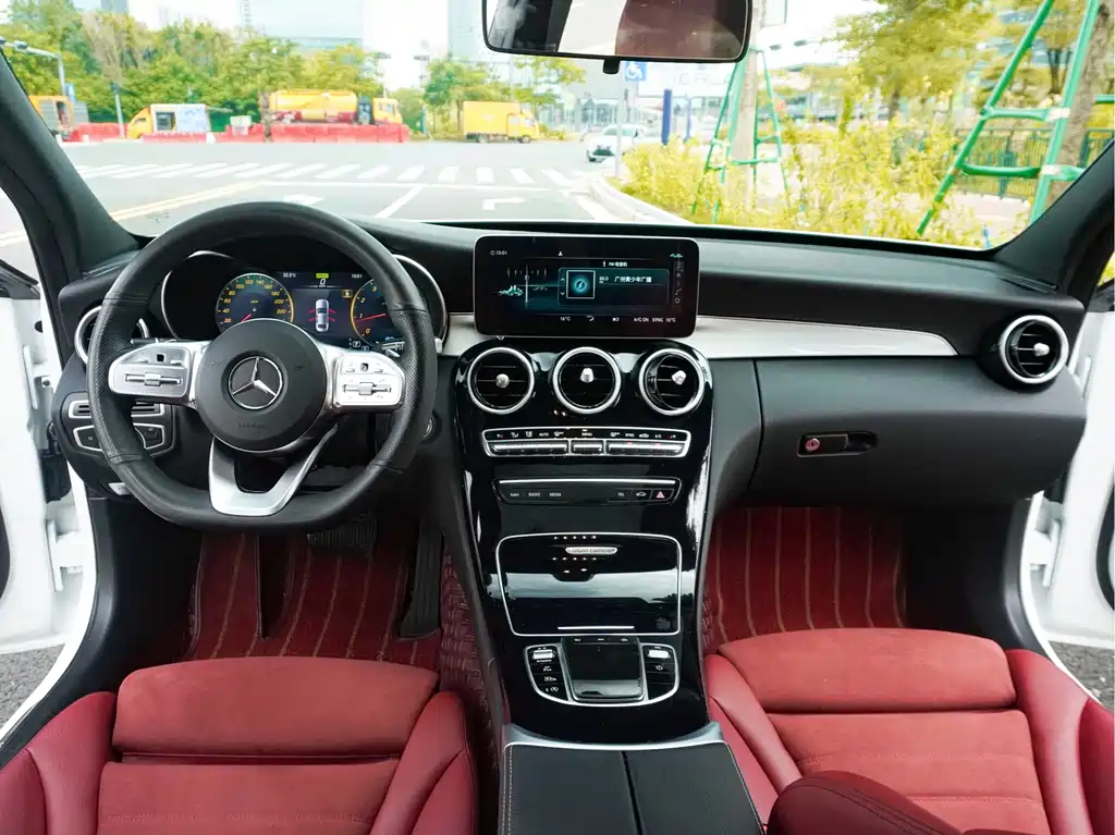 Mercedes-Benz C-Class — миниатюра 20