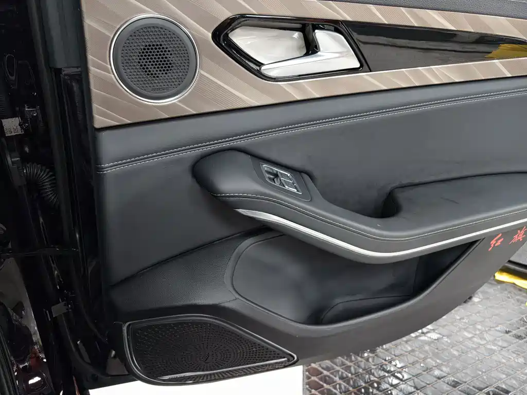 Hongqi Hongqi H9 — миниатюра 11