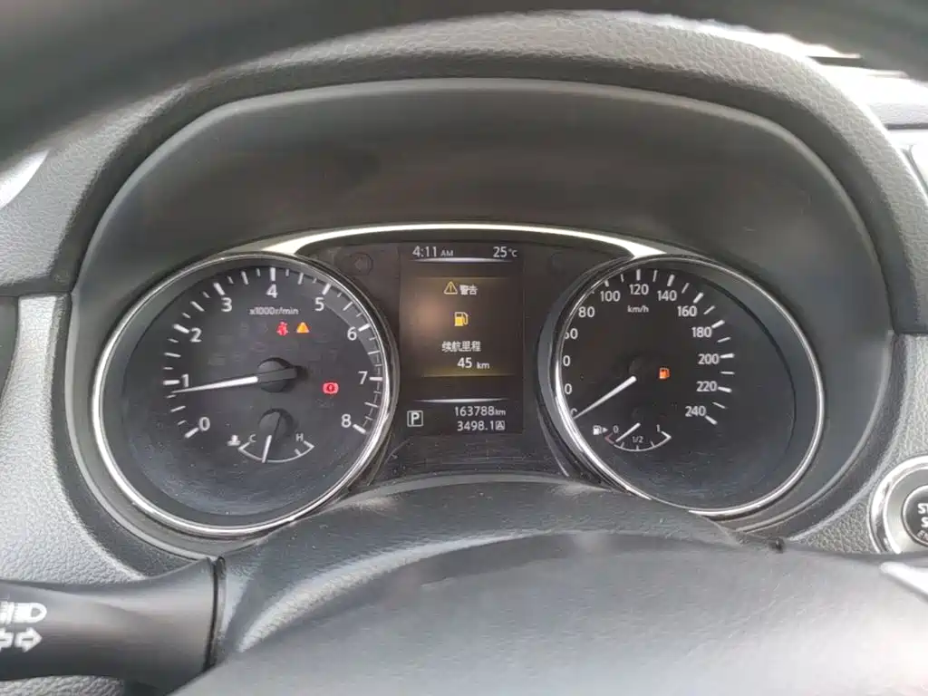 Nissan X-Trail — миниатюра 12