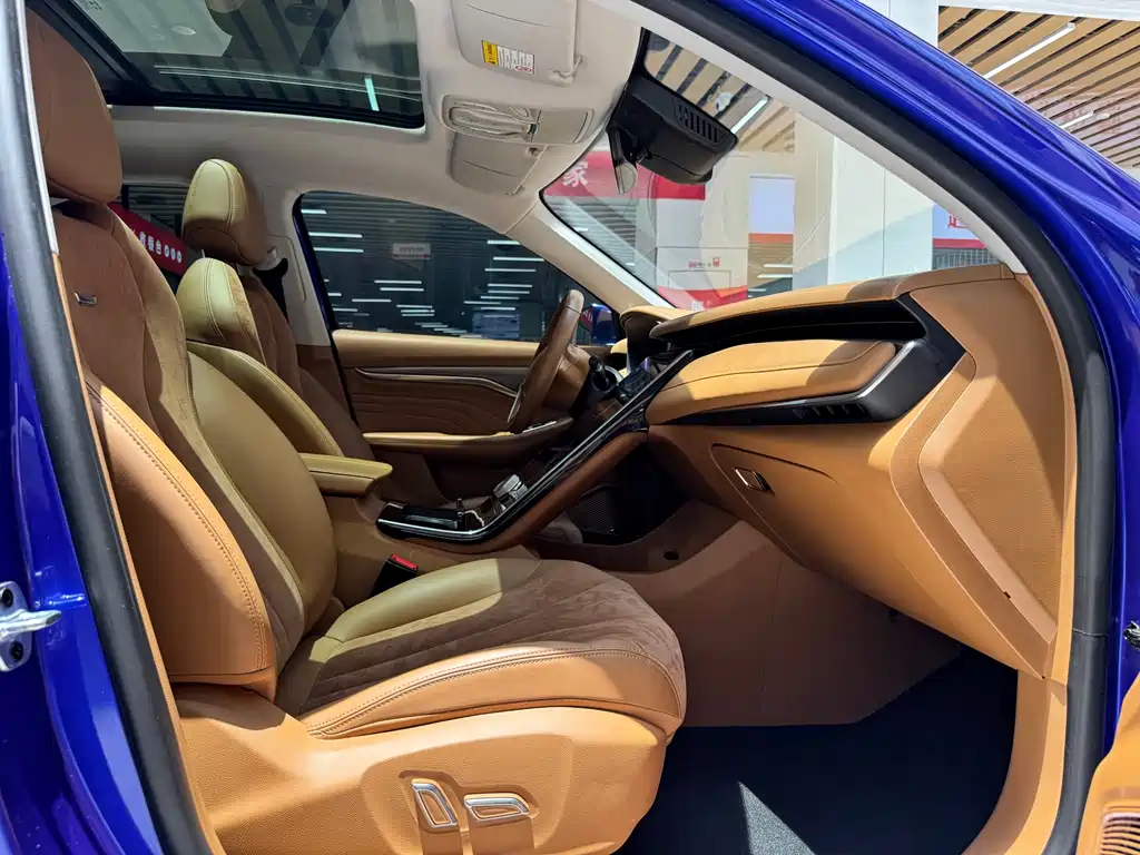 Roewe MARVEL X — миниатюра 15