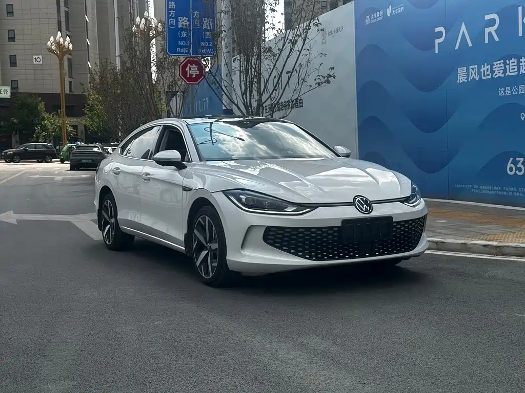 Volkswagen Lamando — миниатюра 2