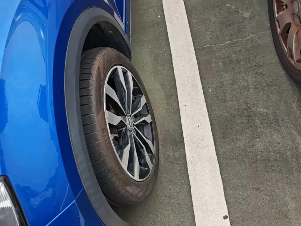 Volkswagen T-Roc — миниатюра 23
