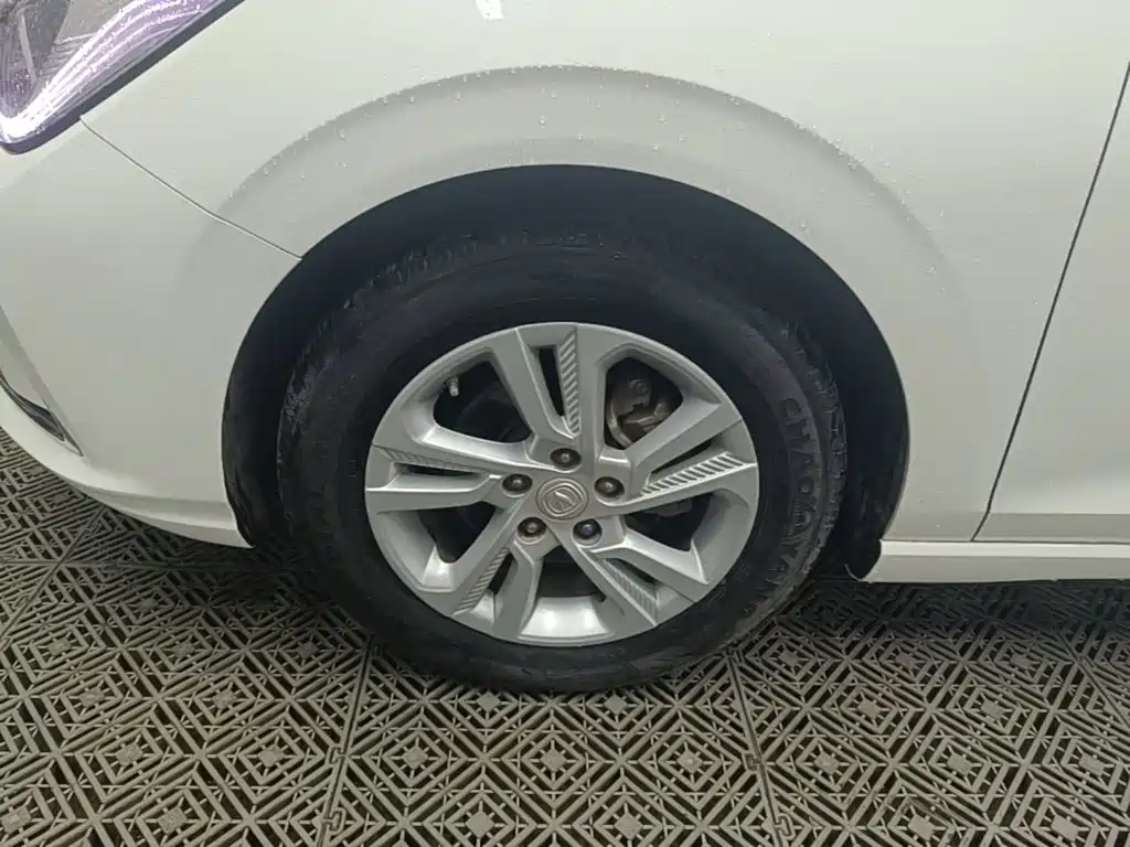 Changan Eado — миниатюра 23