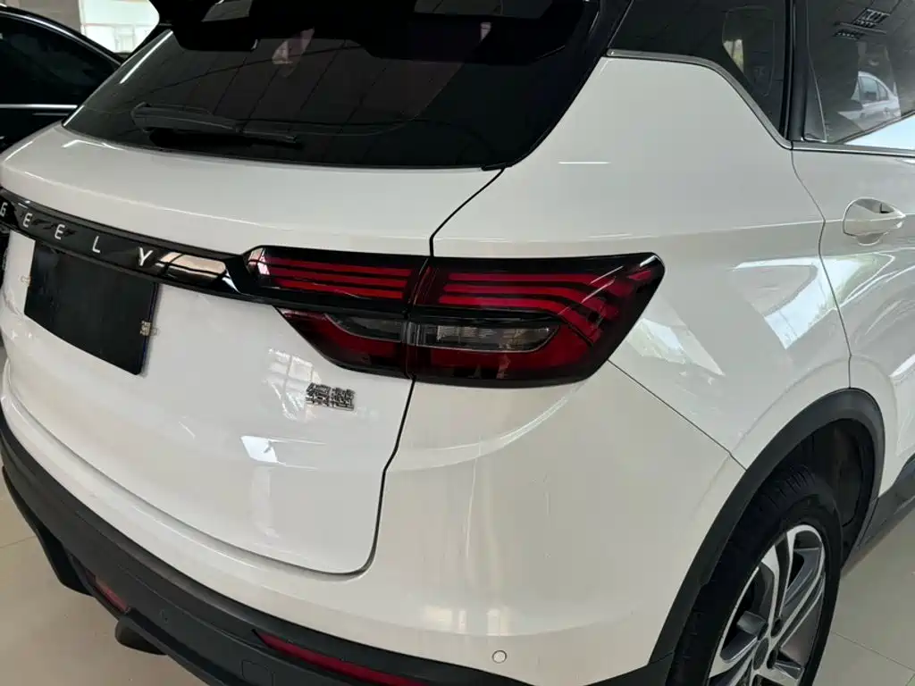 Geely Binyue — миниатюра 24