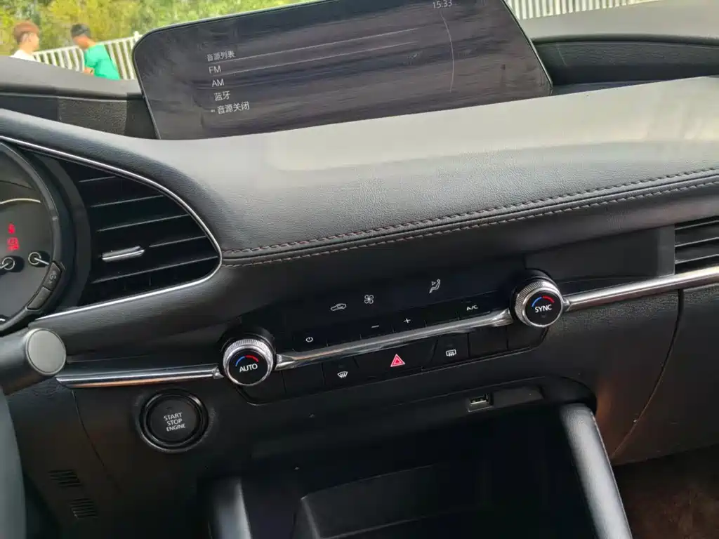 Mazda 3 Axela — миниатюра 7