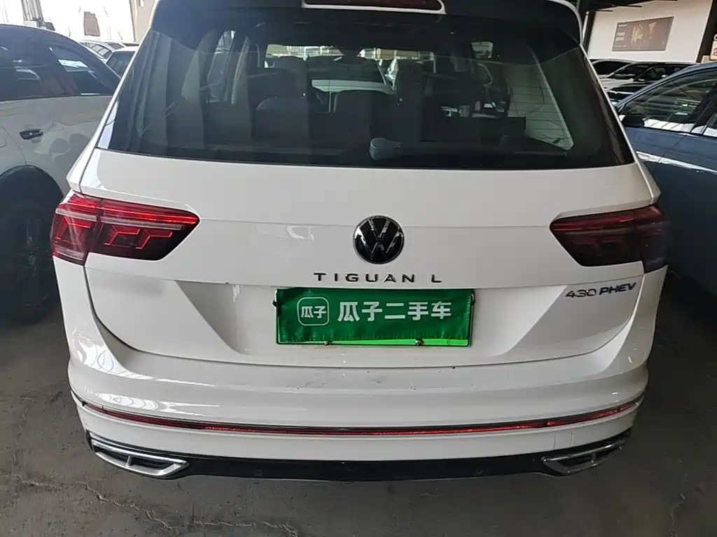 Volkswagen Tiguan L PHEV — миниатюра 6