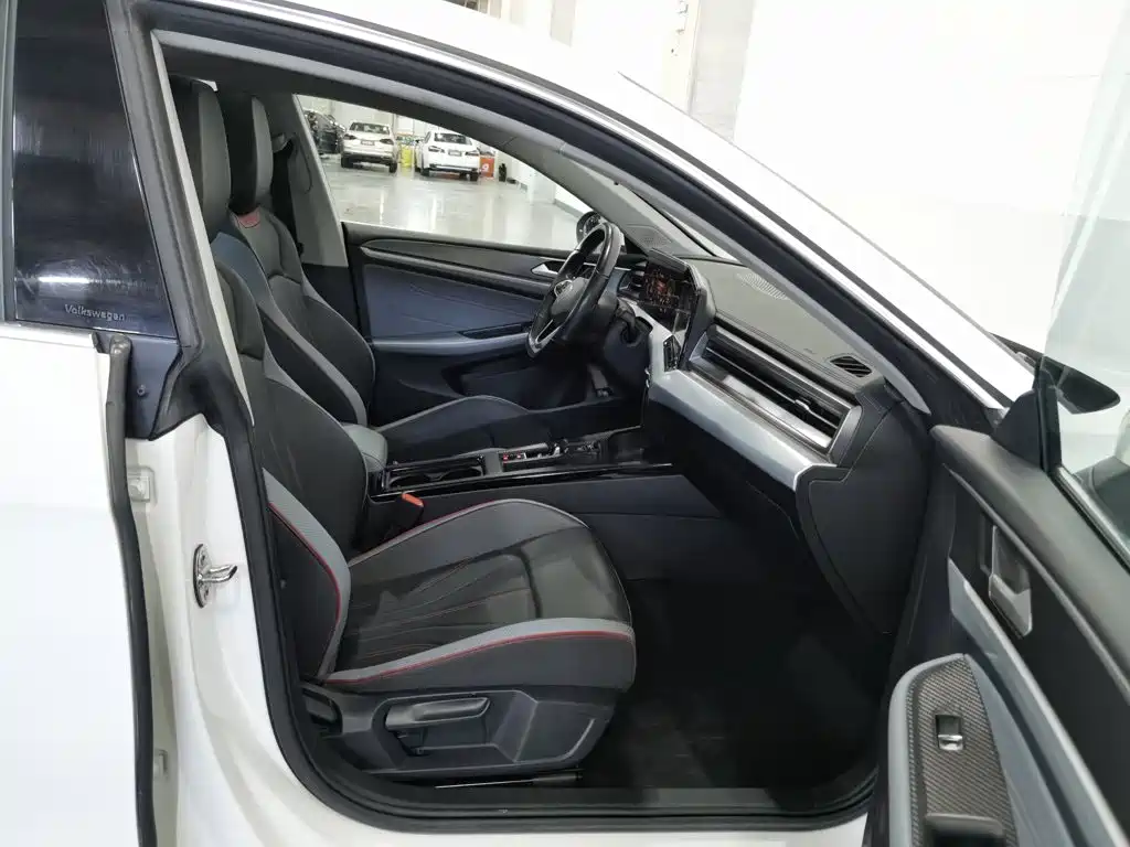 Volkswagen Lamando — миниатюра 23