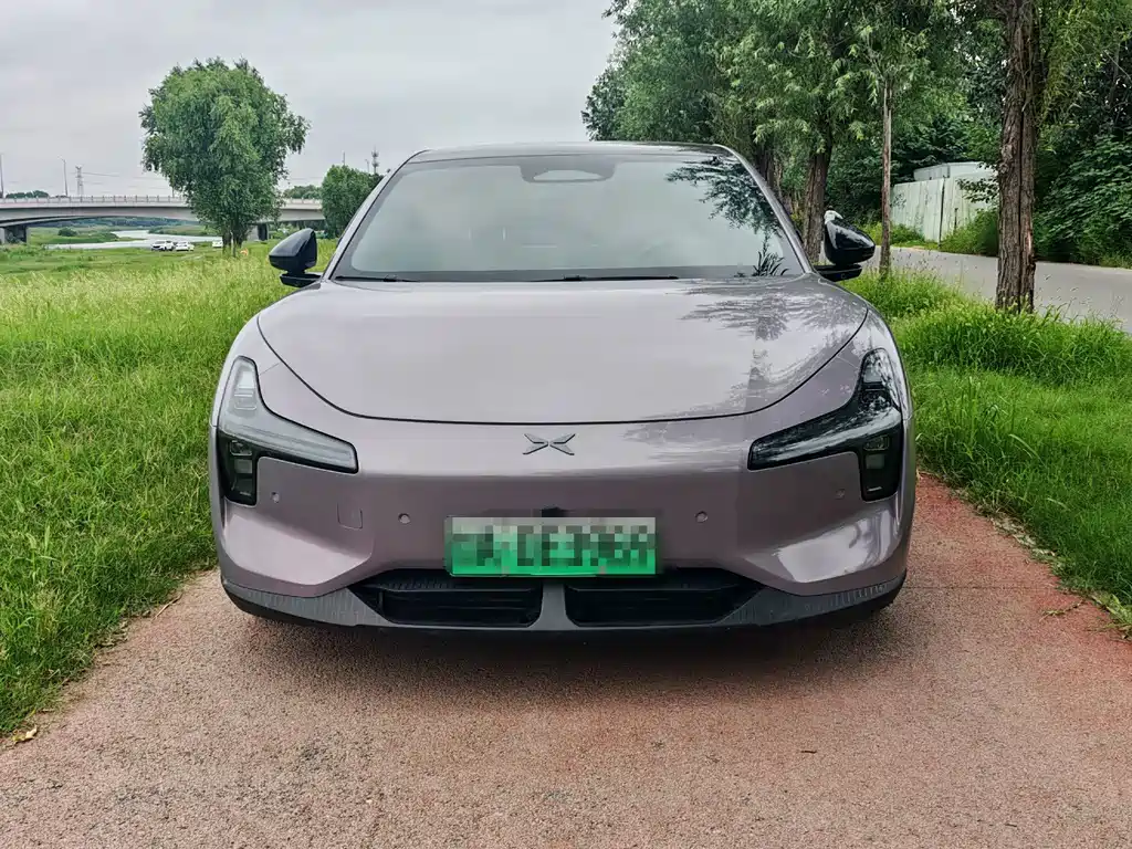 XPeng MONA M03 — миниатюра 2