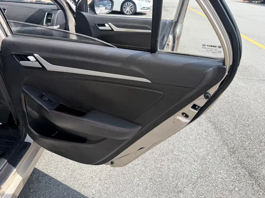 Geely Vision 1.5L Manual Happiness Edition, фото 15