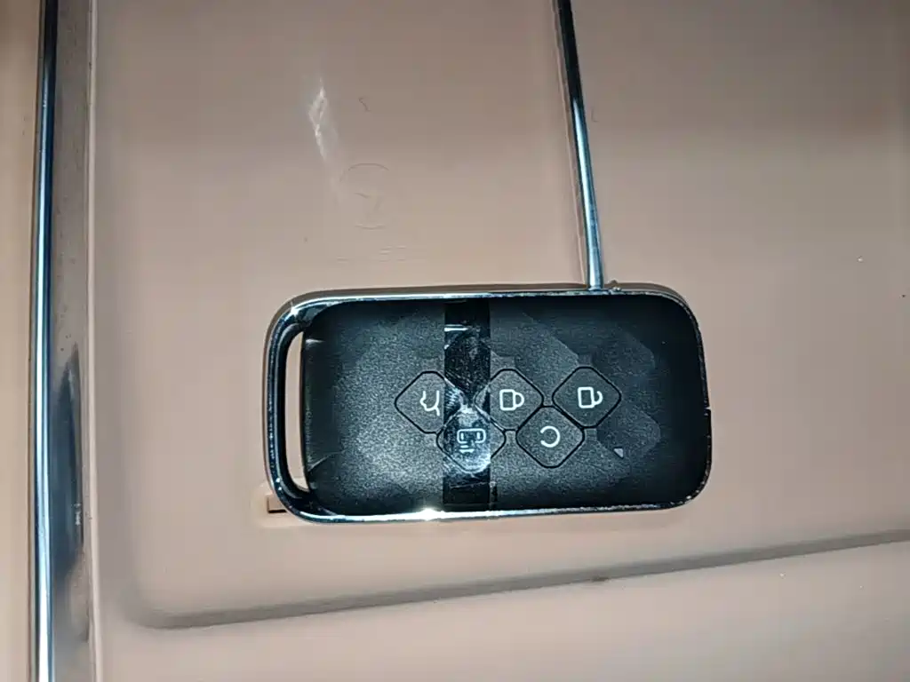 Wuling Xingguang 730 New Energy — миниатюра 9