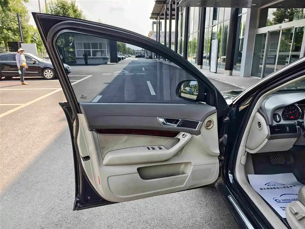 Audi A6L — миниатюра 7