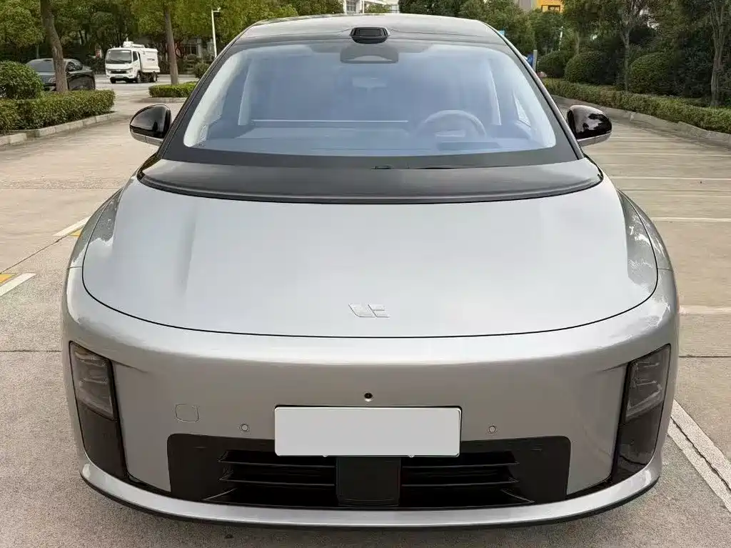 Li Auto Li i8 — миниатюра 2