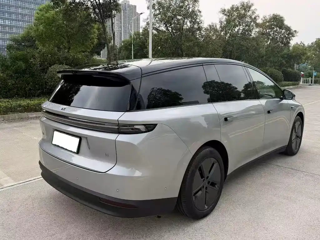 Li Auto Li i8 — миниатюра 8