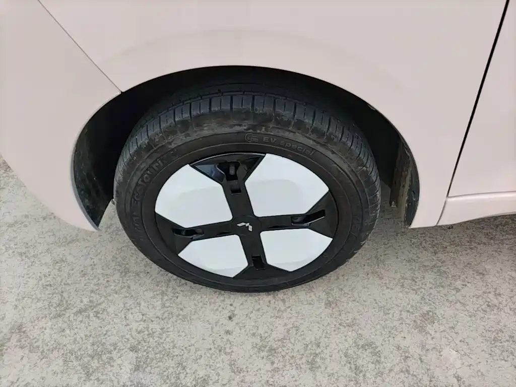 Wuling MINIEV — миниатюра 23